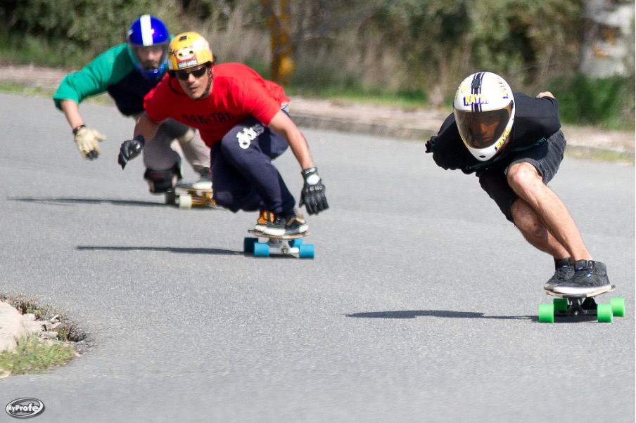 Freeride longboarding