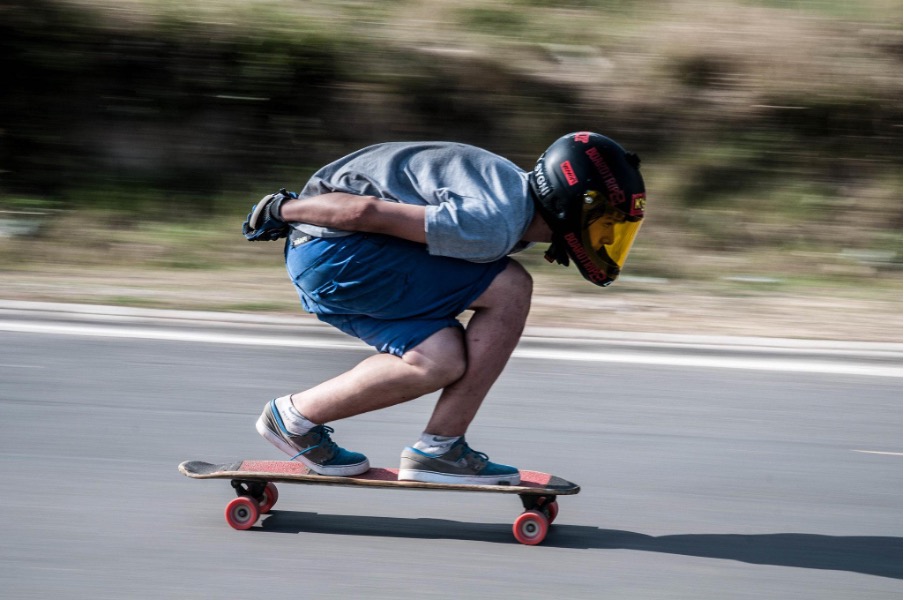 Downhill longboarding in high speed