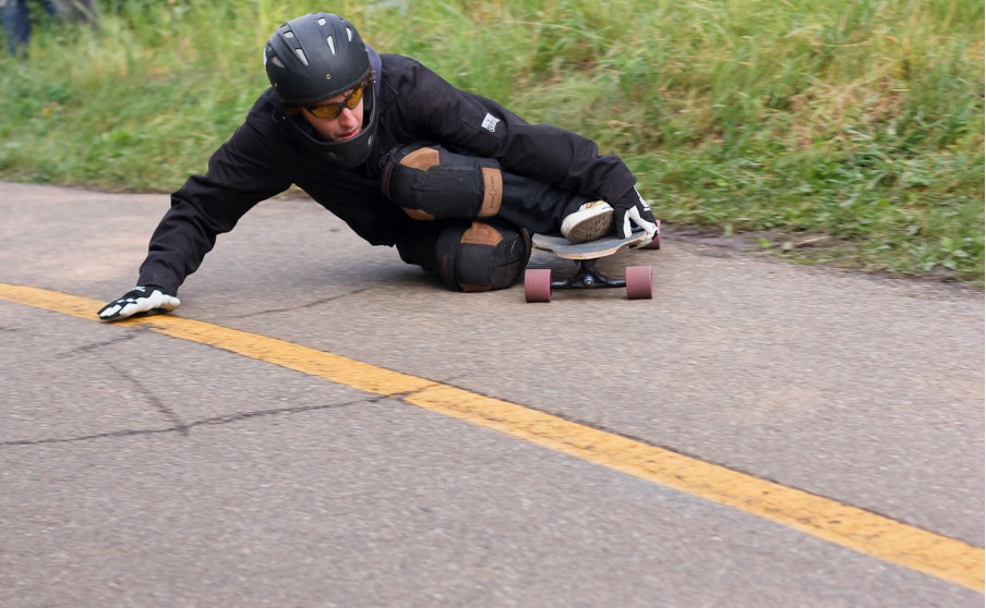 Prepare necessary safety gear before starting