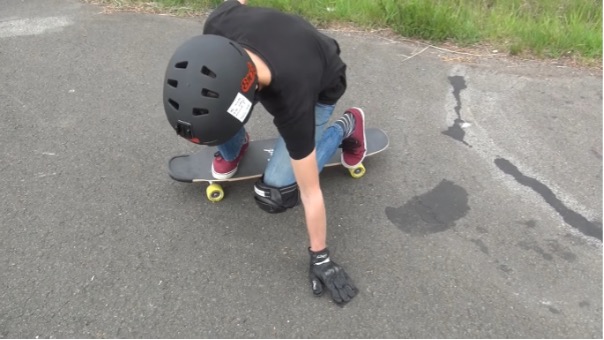 Toeside pendulum slide