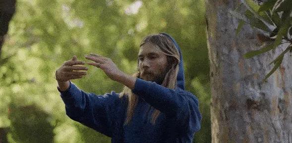 Alex Olson leading an &quot;ohm&quot; meditation practice