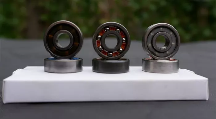 Bronson vs Bones bearings