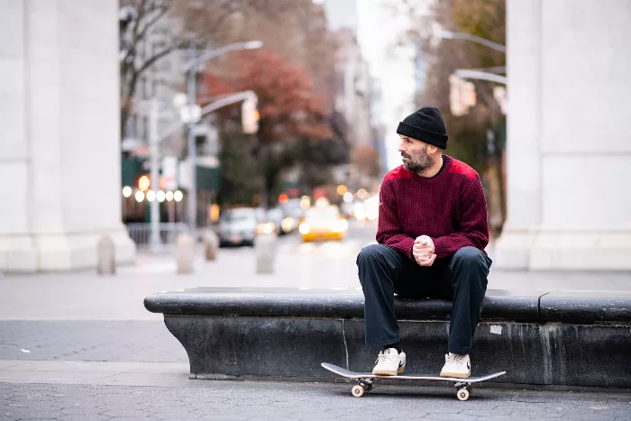 Gino Iannucci skating a curb