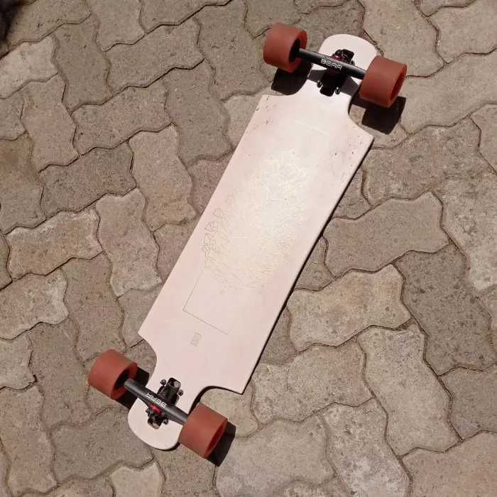 Landyachtz Drop Hammer with orangatang kegels