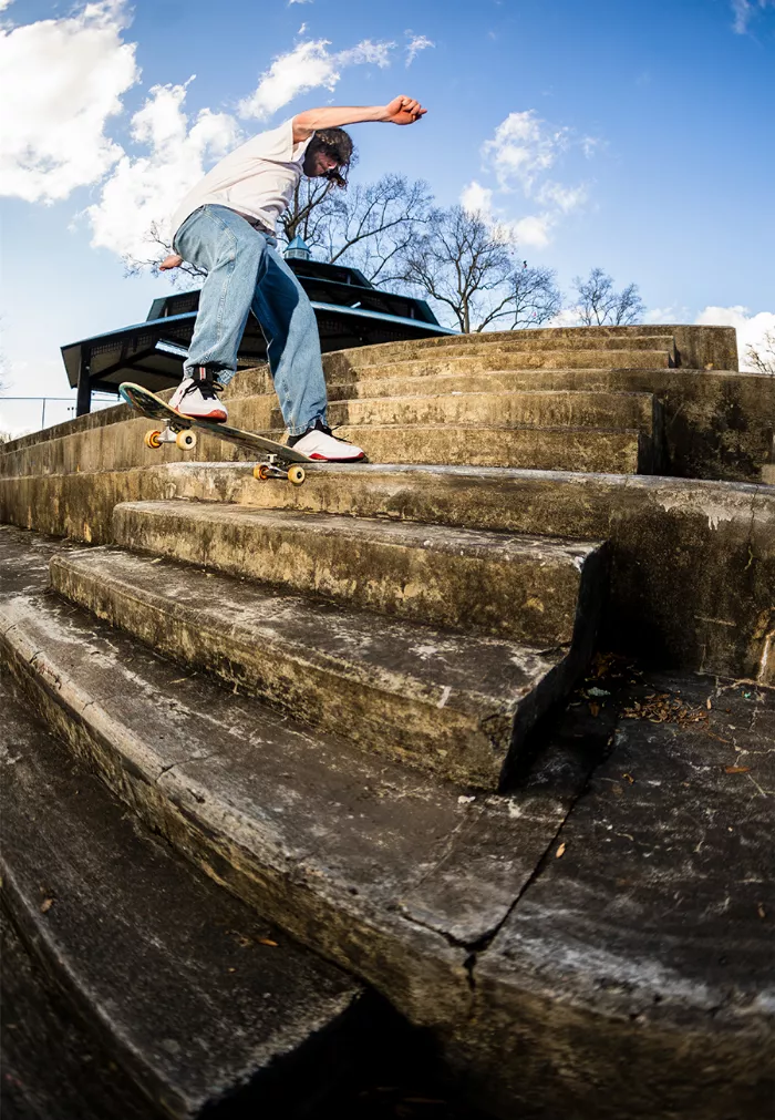 Larry Lanza skateboarding in new indie video