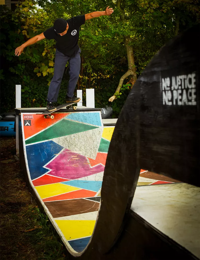 Nathan Janssen skating on his ramp