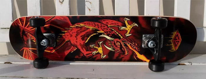 Powell Peralta Golden Dragon Bottom