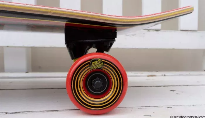 Santa Cruz Flame dot wheels