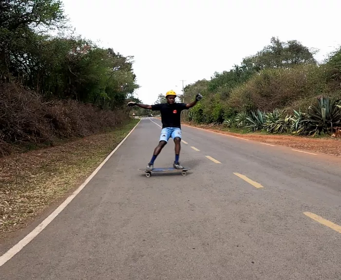 Shoulder position for heelside stand up slide