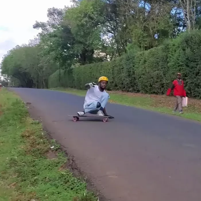 sliding on paris trucks