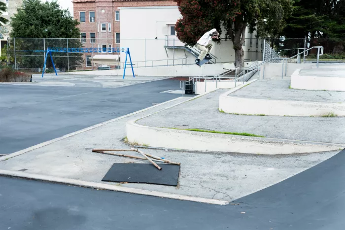 Toby Ryan performing a trick at Wallenberg