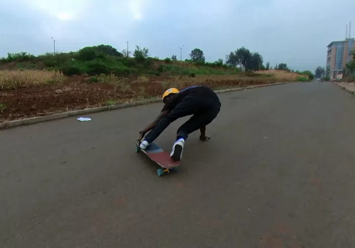 toeside pendulum slide over 90* grabbing rail