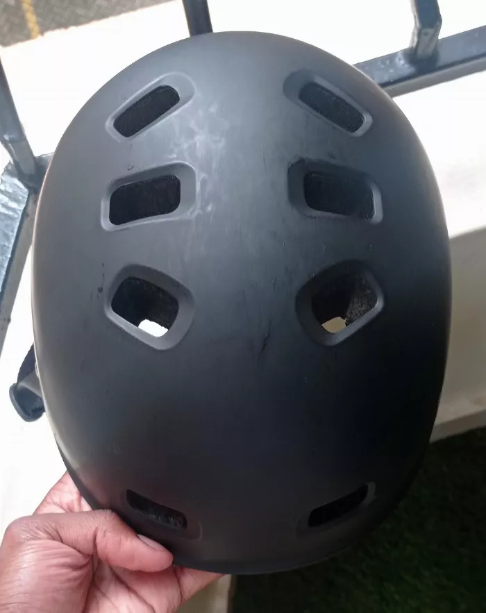 ventilation holes for skate helmet